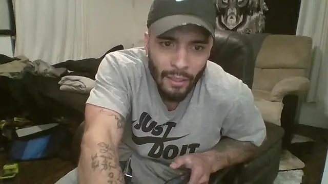 Snapshot of JohnnyDeep187 chatting on February 16, 6:54 am JohnnyDeep187 online show from February 16, 6:54 am