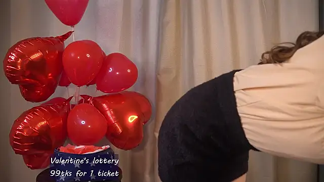 brendacom online show from February 16, 5:15 am