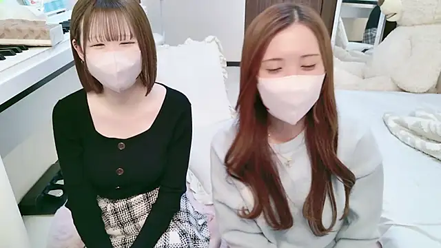 Snapshot of -SHINON- chatting on December 27, 3:59 pm -SHINON- online show from December 27, 3:59 pm