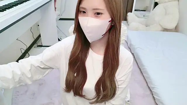 Snapshot of -SHINON- chatting on January 14, 3:04 pm -SHINON- online show from January 14, 3:04 pm