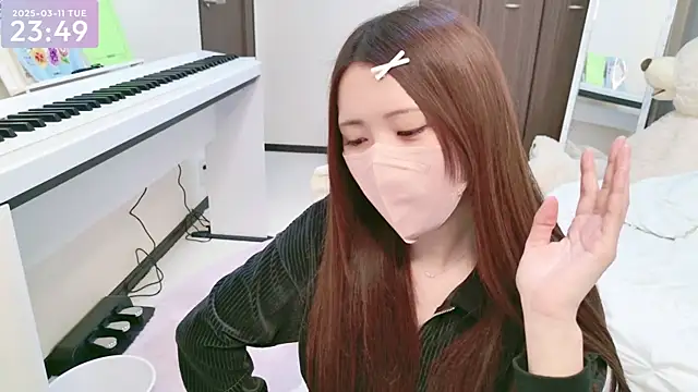 Snapshot of -SHINON- chatting on March 11, 2:51 pm -SHINON- online show from March 11, 2:51 pm