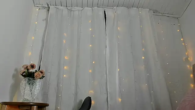 Zara dulce online show from March 19, 12:12 pm