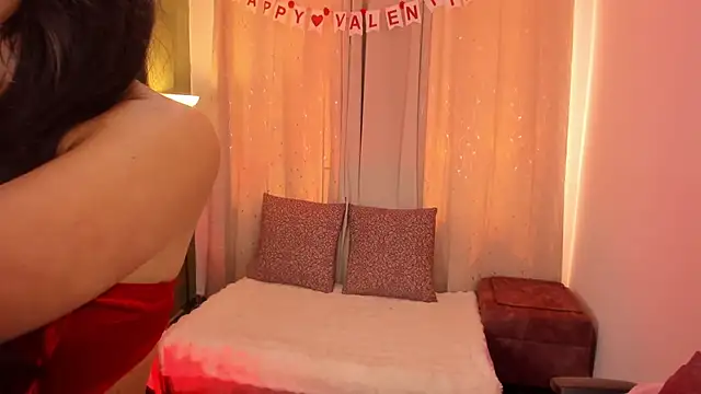 Zara dulce online show from February 14, 5:10 pm