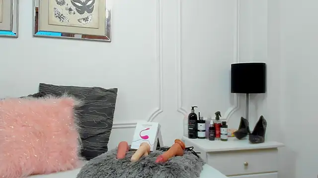 Snapshot of Santy_carrington chatting on January 20, 10:04 pm Santy carrington online show from January 20, 10:04 pm