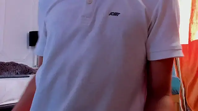 Snapshot of Santy_carrington chatting on January 22, 8:38 pm Santy carrington online show from January 22, 8:38 pm