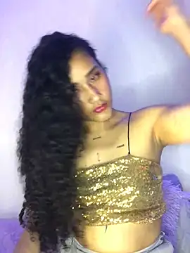 Snapshot of jaderossxx chatting on December 14, 12:01 am jaderossxx online show from December 14, 12:01 am