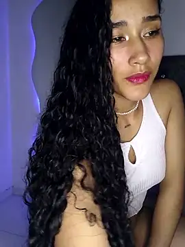 jaderossxx online show from June 5, 2:29 am