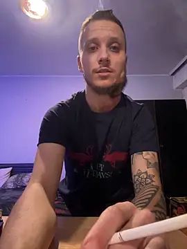 Snapshot of BWC69_69_69 chatting on December 1, 8:31 pm BWC69 69 69 online show from December 1, 8:31 pm