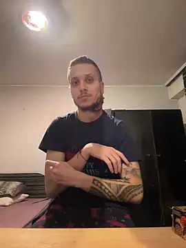 Snapshot of BWC69_69_69 chatting on December 3, 10:18 pm BWC69 69 69 online show from December 3, 10:18 pm