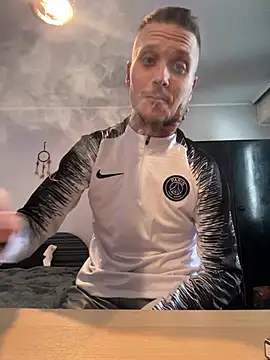 Snapshot of BWC69_69_69 chatting on December 28, 10:47 am BWC69 69 69 online show from December 28, 10:47 am