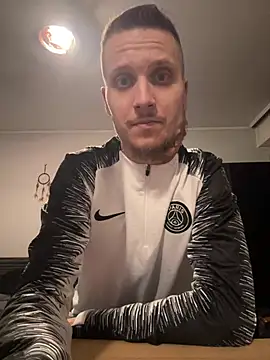 Snapshot of BWC69_69_69 chatting on December 28, 7:54 pm BWC69 69 69 online show from December 28, 7:54 pm