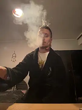 Snapshot of BWC69_69_69 chatting on February 7, 7:17 pm BWC69 69 69 online show from February 7, 7:17 pm