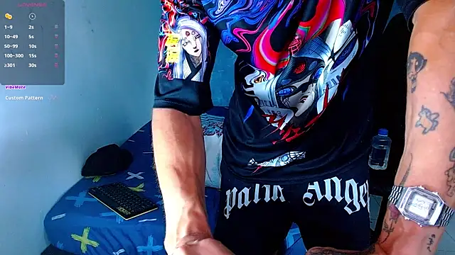 Snapshot of bray_hotboy777 chatting on February 1, 10:44 pm bray hotboy777 online show from February 1, 10:44 pm