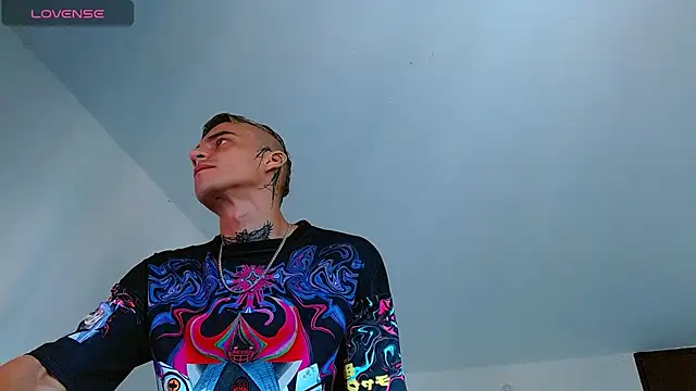 Snapshot of bray_hotboy777 chatting on November 27, 3:58 pm bray hotboy777 online show from November 27, 3:58 pm