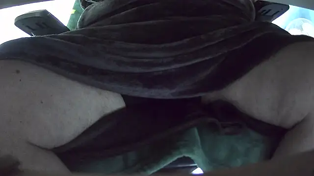 Snapshot of mignonpetitzizi84 chatting on October 12, 3:00 pm mignonpetitzizi84 online show from October 12, 3:00 pm