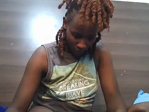 juiccypussy online show from July 18, 2:43 pm