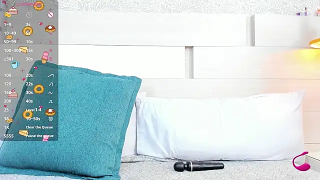 Snapshot of Isabela_Coleman chatting on November 5, 2:28 pm Isabela Coleman online show from November 5, 2:28 pm