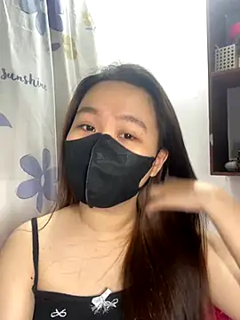 Snapshot of Odette68 chatting on December 2, 5:59 am Odette68 online show from December 2, 5:59 am