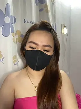 Snapshot of Odette68 chatting on January 12, 2:14 am Odette68 online show from January 12, 2:14 am