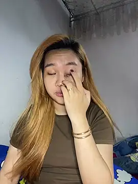 Odette68 online show from June 12, 1:04 am