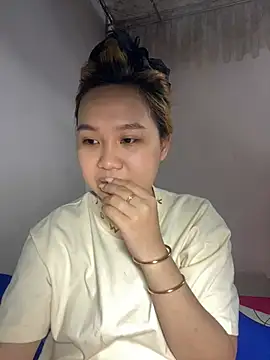 Odette68 online show from June 18, 12:44 am