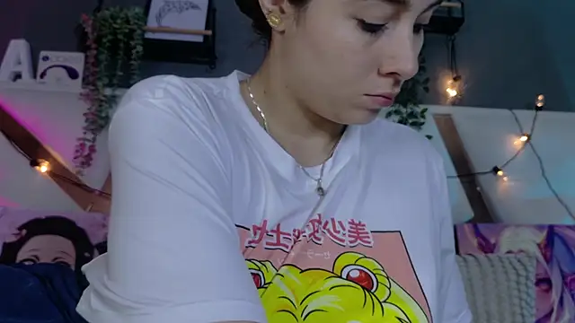 AmbarHills 1 online show from March 13, 11:39 am