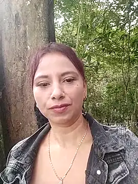 Snapshot of andreu_mature chatting on February 20, 1:30 pm andreu mature online show from February 20, 1:30 pm