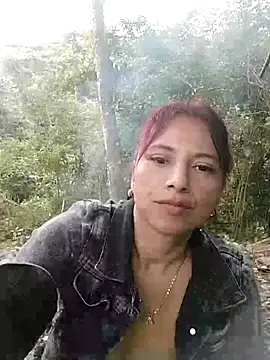 Snapshot of andreu_mature chatting on February 20, 4:36 pm andreu mature online show from February 20, 4:36 pm