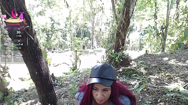 Snapshot of andreu_mature chatting on November 22, 4:17 pm andreu mature online show from November 22, 4:17 pm