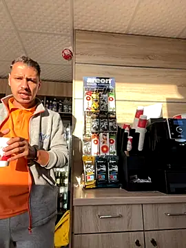 Snapshot of baramadalin chatting on September 23, 4:59 am baramadalin online show from September 23, 4:59 am