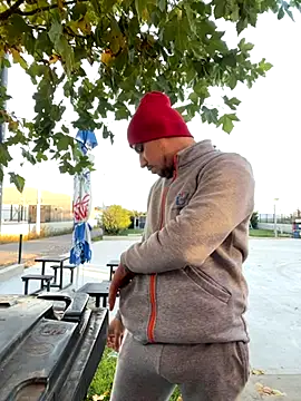 Snapshot of baramadalin chatting on October 30, 5:20 am baramadalin online show from October 30, 5:20 am