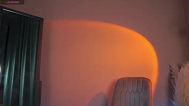 Snapshot of FairyFlutter chatting on December 25, 6:19 pm FairyFlutter online show from December 25, 6:19 pm