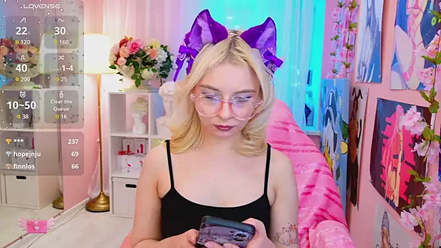 Snapshot of Coconut_Mia chatting on February 21, 3:01 am Coconut Mia online show from February 21, 3:01 am