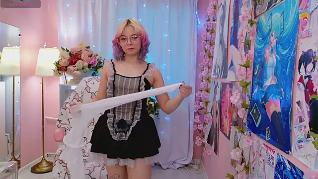 Snapshot of Coconut_Mia chatting on November 13, 11:58 pm Coconut Mia online show from November 13, 11:58 pm