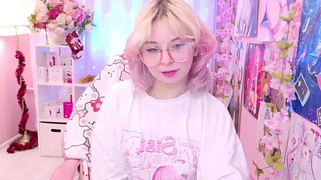 Snapshot of Coconut_Mia chatting on December 18, 9:21 pm Coconut Mia online show from December 18, 9:21 pm