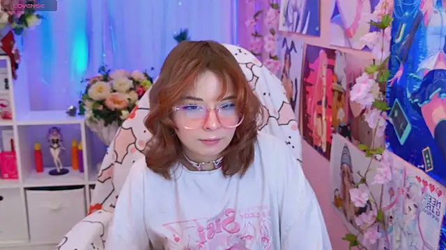 Snapshot of Coconut_Mia chatting on January 9, 3:15 pm Coconut Mia online show from January 9, 3:15 pm