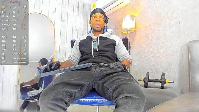 RicoBrown777  online show from July 29, 12:25 pm