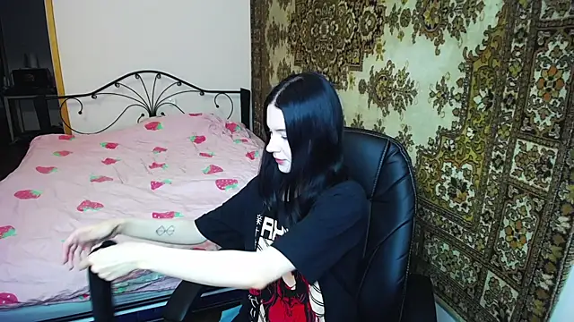 Snapshot of Olivia_Graceee chatting on July 16, 8:20 am Olivia Graceee online show from July 16, 8:20 am