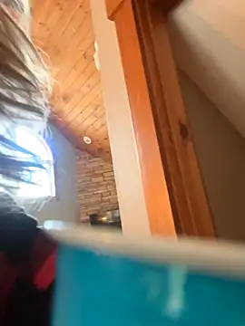 Snapshot of Blondebeauty6996 chatting on November 10, 6:29 pm Blondebeauty6996 online show from November 10, 6:29 pm