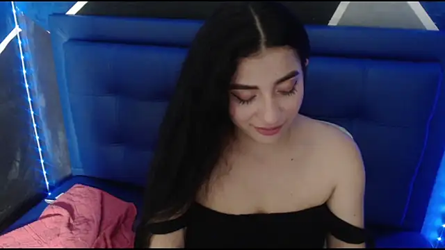 Snapshot of cherry_modelx_ chatting on October 3, 8:28 pm cherry modelx online show from October 3, 8:28 pm