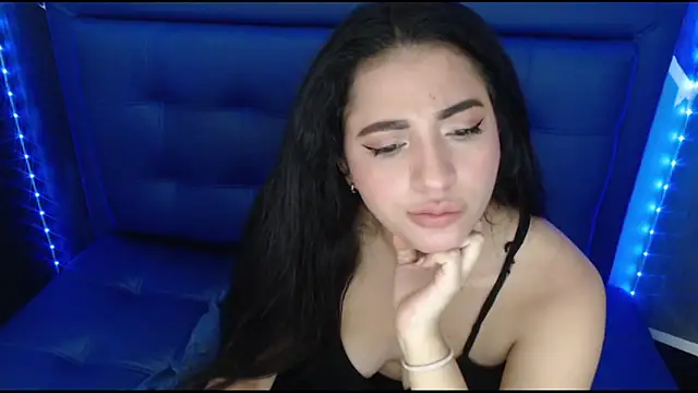 Snapshot of cherry_modelx_ chatting on October 9, 8:29 pm cherry modelx online show from October 9, 8:29 pm