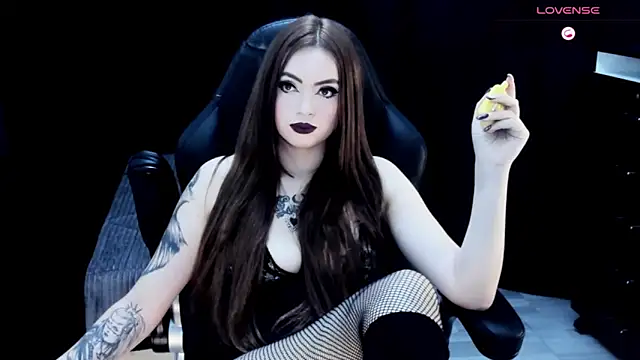 nasty katty  online show from June 9, 10:10 pm