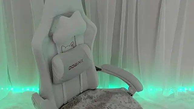 PorchaPlay online show from February 1, 2:16 am