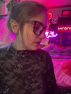 mirannacult online show from January 8, 11:32 am