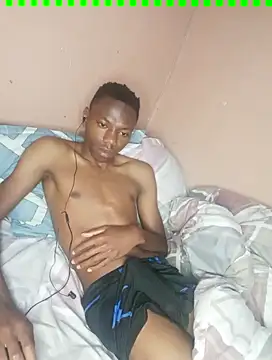 Snapshot of fireboyafrica chatting on December 10, 1:22 am fireboyafrica online show from December 10, 1:22 am