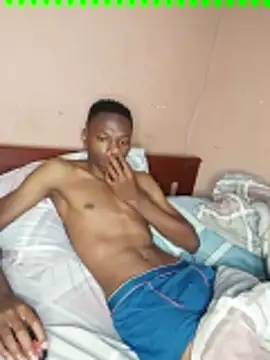 Snapshot of fireboyafrica chatting on December 13, 4:43 am fireboyafrica online show from December 13, 4:43 am