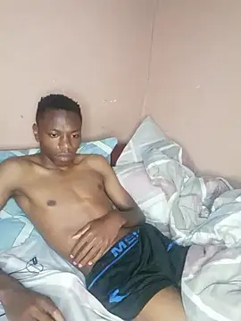 Snapshot of fireboyafrica chatting on December 26, 12:25 am fireboyafrica online show from December 26, 12:25 am