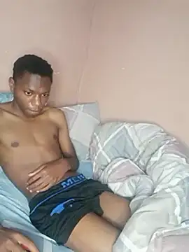 Snapshot of fireboyafrica chatting on March 3, 11:24 pm fireboyafrica online show from March 3, 11:24 pm