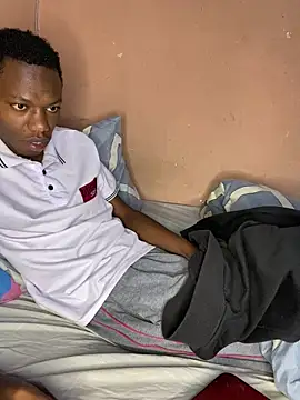 Snapshot of fireboyafrica chatting on September 15, 11:27 pm fireboyafrica online show from September 15, 11:27 pm