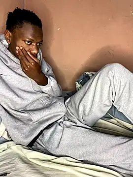 Snapshot of fireboyafrica chatting on October 3, 10:29 pm fireboyafrica online show from October 3, 10:29 pm